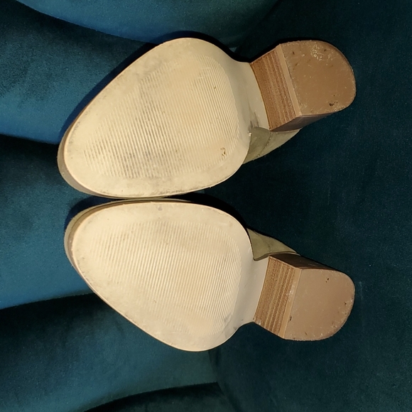 GAP Heeled Boots - Picture 5 of 7